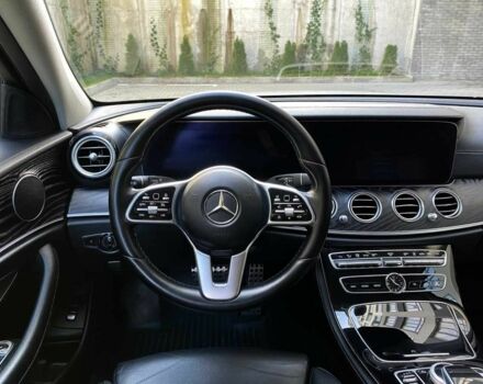 Мерседес Е-Класс 2019 в Хмельницком на Automoto.ua Серый Мерседес Е-Класс, объемом двигателя 1.95 л и пробегом 397 тыс. км за 23499 $, фото 13 на Automoto.ua