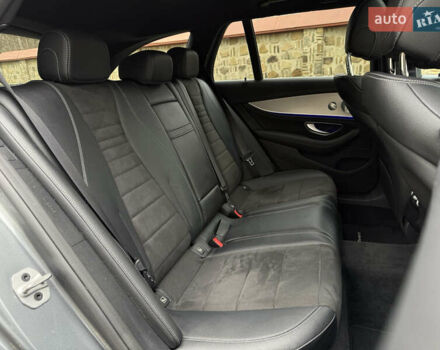 Сірий Мерседес Е-Клас, об'ємом двигуна 1.95 л та пробігом 22 тис. км за 41200 $, фото 32 на Automoto.ua