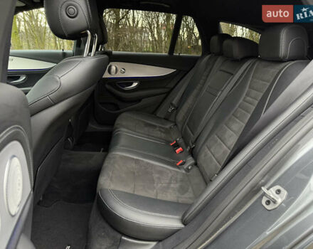 Сірий Мерседес Е-Клас, об'ємом двигуна 1.95 л та пробігом 22 тис. км за 41200 $, фото 26 на Automoto.ua