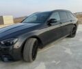 Сірий Мерседес Е-Клас, об'ємом двигуна 1.95 л та пробігом 141 тис. км за 45299 $, фото 3 на Automoto.ua