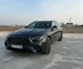 Сірий Мерседес Е-Клас, об'ємом двигуна 1.95 л та пробігом 141 тис. км за 45299 $, фото 1 на Automoto.ua