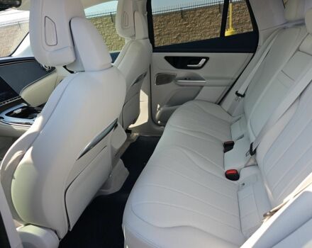 Серый Мерседес Е-Класс, объемом двигателя 0 л и пробегом 83 тыс. км за 30000 $, фото 6 на Automoto.ua