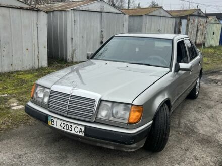 Сірий Мерседес Е-Клас, об'ємом двигуна 3 л та пробігом 2 тис. км за 1800 $, фото 1 на Automoto.ua