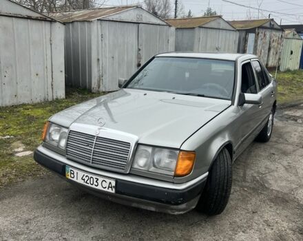 Серый Мерседес Е-Класс, объемом двигателя 3 л и пробегом 2 тыс. км за 1800 $, фото 1 на Automoto.ua