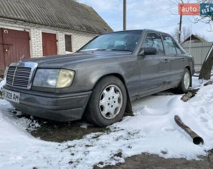 Сірий Мерседес Е-Клас, об'ємом двигуна 2.3 л та пробігом 900 тис. км за 1700 $, фото 1 на Automoto.ua