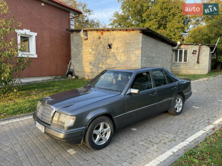Сірий Мерседес Е-Клас, об'ємом двигуна 2.5 л та пробігом 350 тис. км за 2200 $, фото 1 на Automoto.ua