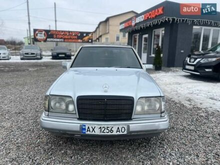Мерседес Е-Класс 1989 в Песочин на Automoto.ua Серый Мерседес Е-Класс, объемом двигателя 2.96 л и пробегом 300 тыс. км за 1700 $, фото 1 на Automoto.ua