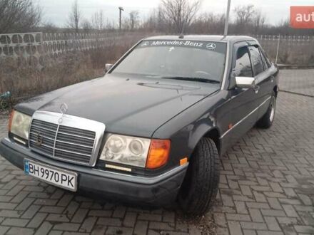 Сірий Мерседес Е-Клас, об'ємом двигуна 2.3 л та пробігом 400 тис. км за 3000 $, фото 1 на Automoto.ua