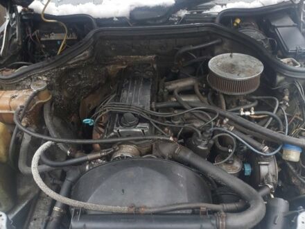 Серый Мерседес Е-Класс, объемом двигателя 2.3 л и пробегом 1 тыс. км за 1157 $, фото 1 на Automoto.ua