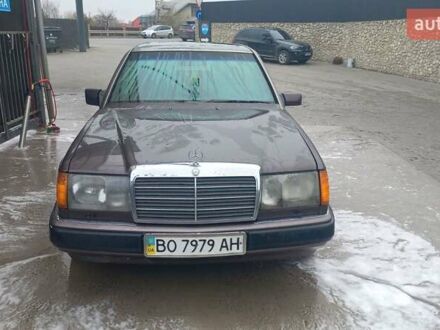 Серый Мерседес Е-Класс, объемом двигателя 2.3 л и пробегом 452 тыс. км за 2700 $, фото 1 на Automoto.ua