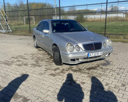 Мерседес Е-Класс 1996 в Черновцах на Automoto.ua Серый Мерседес Е-Класс, объемом двигателя 2.2 л и пробегом 300 тыс. км за 3000 $, фото 1 на Automoto.ua