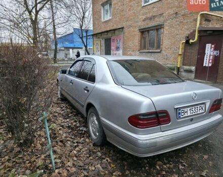 Серый Мерседес Е-Класс, объемом двигателя 2 л и пробегом 245 тыс. км за 2900 $, фото 1 на Automoto.ua