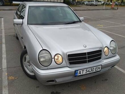 Серый Мерседес Е-Класс, объемом двигателя 2.5 л и пробегом 411 тыс. км за 4200 $, фото 1 на Automoto.ua
