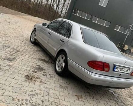 Сірий Мерседес Е-Клас, об'ємом двигуна 2.8 л та пробігом 250 тис. км за 2700 $, фото 1 на Automoto.ua