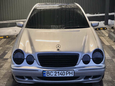 Сірий Мерседес Е-Клас, об'ємом двигуна 2.2 л та пробігом 285 тис. км за 5700 $, фото 1 на Automoto.ua