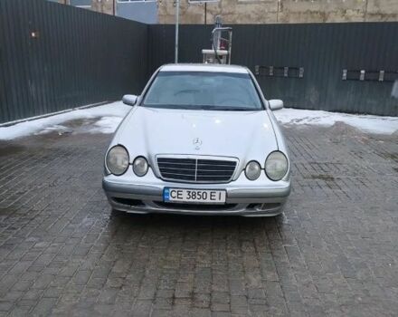 Серый Мерседес Е-Класс, объемом двигателя 2 л и пробегом 365 тыс. км за 3250 $, фото 1 на Automoto.ua