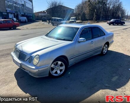 Сірий Мерседес Е-Клас, об'ємом двигуна 2.8 л та пробігом 0 тис. км за 2999 $, фото 1 на Automoto.ua