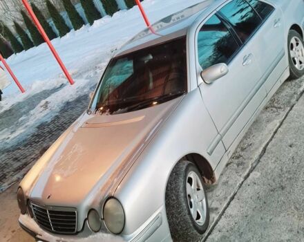 Серый Мерседес Е-Класс, объемом двигателя 2.7 л и пробегом 250 тыс. км за 5500 $, фото 1 на Automoto.ua