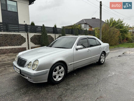 Мерседес Е-Класс 2000 в Белой Церкве на Automoto.ua Серый Мерседес Е-Класс, объемом двигателя 2.4 л и пробегом 530 тыс. км за 3500 $, фото 1 на Automoto.ua