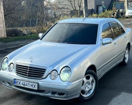 Серый Мерседес Е-Класс, объемом двигателя 2.2 л и пробегом 200 тыс. км за 3500 $, фото 1 на Automoto.ua