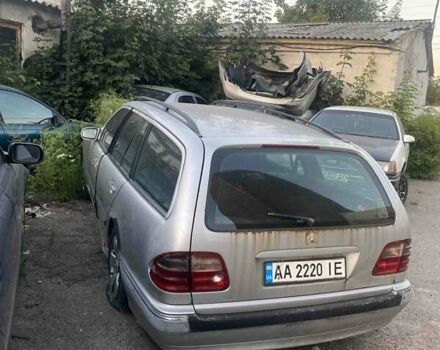 Сірий Мерседес Е-Клас, об'ємом двигуна 2.15 л та пробігом 520 тис. км за 1300 $, фото 1 на Automoto.ua