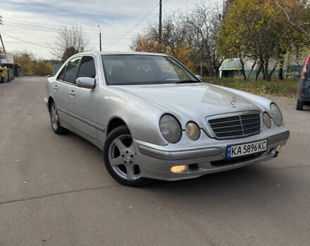 Серый Мерседес Е-Класс, объемом двигателя 2.8 л и пробегом 350 тыс. км за 4300 $, фото 1 на Automoto.ua