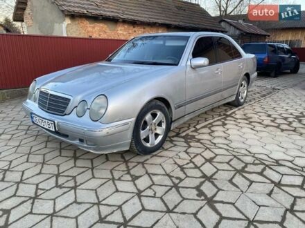 Серый Мерседес Е-Класс, объемом двигателя 2.69 л и пробегом 458 тыс. км за 4250 $, фото 1 на Automoto.ua