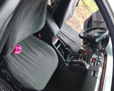 Серый Мерседес Е-Класс, объемом двигателя 3 л и пробегом 580 тыс. км за 2500 $, фото 1 на Automoto.ua