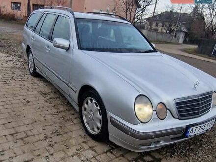 Серый Мерседес Е-Класс, объемом двигателя 2.69 л и пробегом 530 тыс. км за 5000 $, фото 1 на Automoto.ua