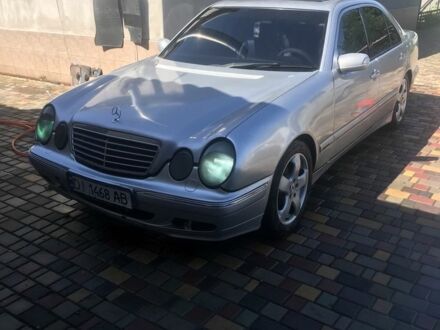Мерседес Е-Класс 2001 в Корце на Automoto.ua Серый Мерседес Е-Класс, объемом двигателя 3.2 л и пробегом 600 тыс. км за 4200 $, фото 1 на Automoto.ua