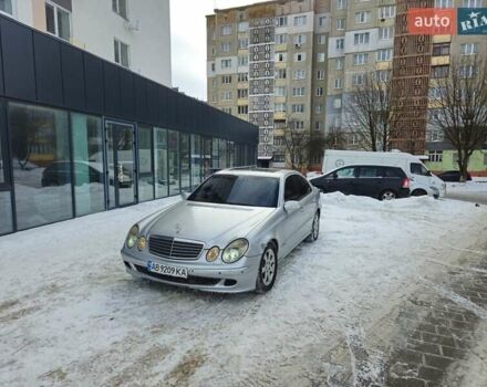 Серый Мерседес Е-Класс, объемом двигателя 2.2 л и пробегом 336 тыс. км за 3150 $, фото 1 на Automoto.ua
