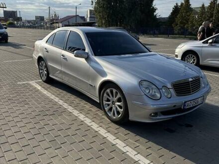 Мерседес Е-Класс 2002 в Ковель на Automoto.ua Серый Мерседес Е-Класс, объемом двигателя 2.69 л и пробегом 444 тыс. км за 6900 $, фото 1 на Automoto.ua