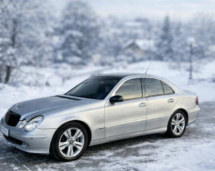 Серый Мерседес Е-Класс, объемом двигателя 2.2 л и пробегом 384 тыс. км за 6999 $, фото 1 на Automoto.ua