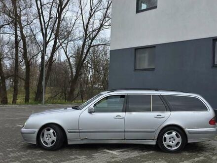 Сірий Мерседес Е-Клас, об'ємом двигуна 3.2 л та пробігом 300 тис. км за 2999 $, фото 1 на Automoto.ua