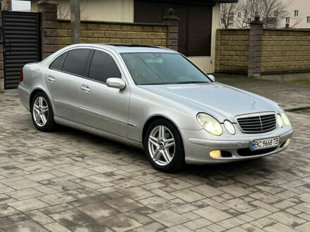 Серый Мерседес Е-Класс, объемом двигателя 2.69 л и пробегом 374 тыс. км за 5899 $, фото 1 на Automoto.ua