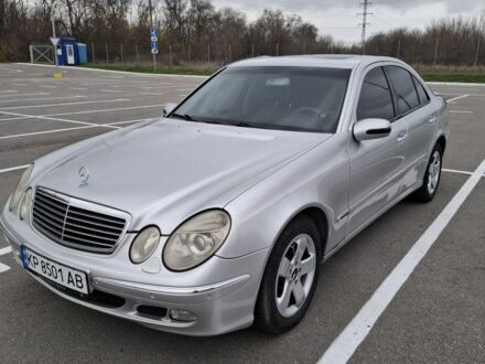 Серый Мерседес Е-Класс, объемом двигателя 2.7 л и пробегом 405 тыс. км за 6500 $, фото 1 на Automoto.ua