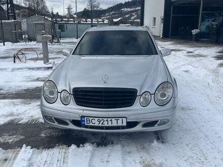 Мерседес Е-Класс 2002 в Дрогобыче на Automoto.ua Серый Мерседес Е-Класс, объемом двигателя 2.1 л и пробегом 345 тыс. км за 6000 $, фото 1 на Automoto.ua