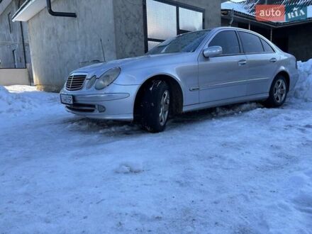 Сірий Мерседес Е-Клас, об'ємом двигуна 2.7 л та пробігом 300 тис. км за 6200 $, фото 1 на Automoto.ua
