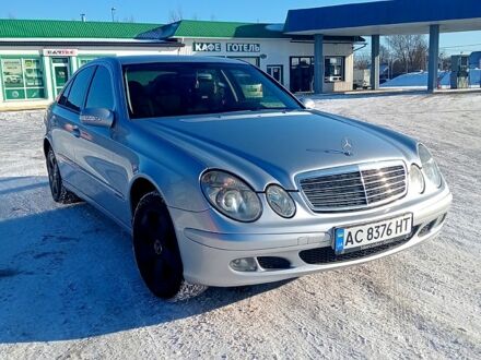 Сірий Мерседес Е-Клас, об'ємом двигуна 2.1 л та пробігом 401 тис. км за 6050 $, фото 1 на Automoto.ua
