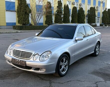 Сірий Мерседес Е-Клас, об'ємом двигуна 5 л та пробігом 280 тис. км за 6499 $, фото 1 на Automoto.ua