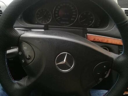 Сірий Мерседес Е-Клас, об'ємом двигуна 2.15 л та пробігом 495 тис. км за 6300 $, фото 1 на Automoto.ua