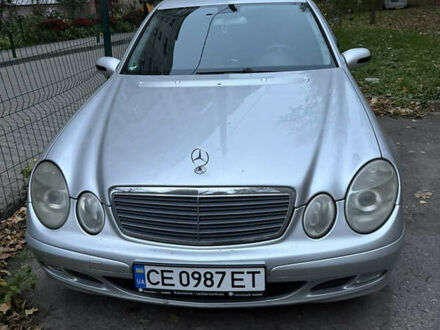 Серый Мерседес Е-Класс, объемом двигателя 2.2 л и пробегом 350 тыс. км за 5800 $, фото 1 на Automoto.ua