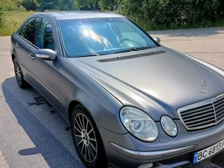 Сірий Мерседес Е-Клас, об'ємом двигуна 2.7 л та пробігом 310 тис. км за 6800 $, фото 1 на Automoto.ua