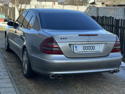 Серый Мерседес Е-Класс, объемом двигателя 3.2 л и пробегом 360 тыс. км за 6300 $, фото 1 на Automoto.ua