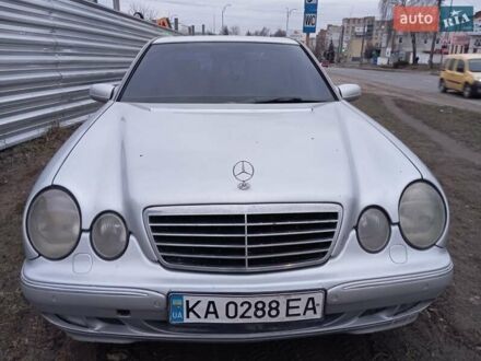Мерседес Е-Класс 2002 в Хмельницком на Automoto.ua Серый Мерседес Е-Класс, объемом двигателя 4.3 л и пробегом 400 тыс. км за 4800 $, фото 1 на Automoto.ua