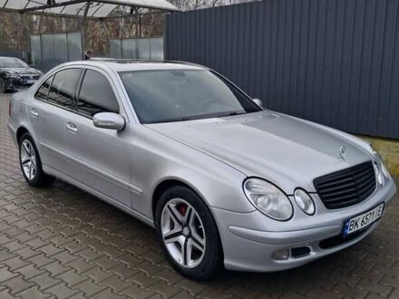 Сірий Мерседес Е-Клас, об'ємом двигуна 2.15 л та пробігом 302 тис. км за 7100 $, фото 1 на Automoto.ua