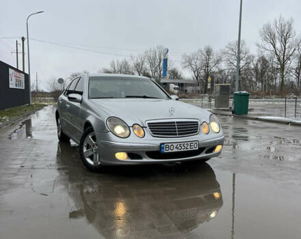 Серый Мерседес Е-Класс, объемом двигателя 2.2 л и пробегом 352 тыс. км за 5200 $, фото 1 на Automoto.ua