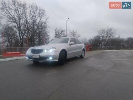 Сірий Мерседес Е-Клас, об'ємом двигуна 2.7 л та пробігом 300 тис. км за 6500 $, фото 1 на Automoto.ua