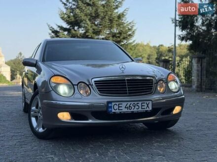 Мерседес Е-Класс 2002 в Черновцах на Automoto.ua Серый Мерседес Е-Класс, объемом двигателя 2.15 л и пробегом 395 тыс. км за 6400 $, фото 1 на Automoto.ua