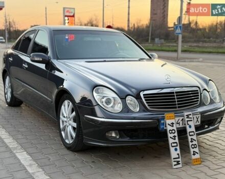 Серый Мерседес Е-Класс, объемом двигателя 2.7 л и пробегом 325 тыс. км за 5600 $, фото 1 на Automoto.ua